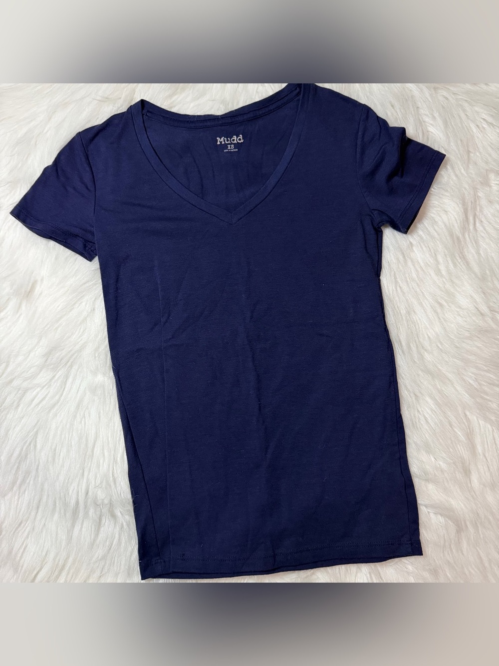 Mudd V Neck Navy Tee